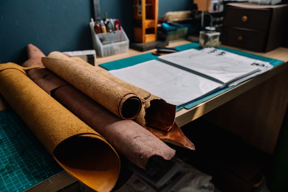 How Much Does Vegetable-Tanned Leather & Hide Selection Really Cost in 2026? Budget & Gear